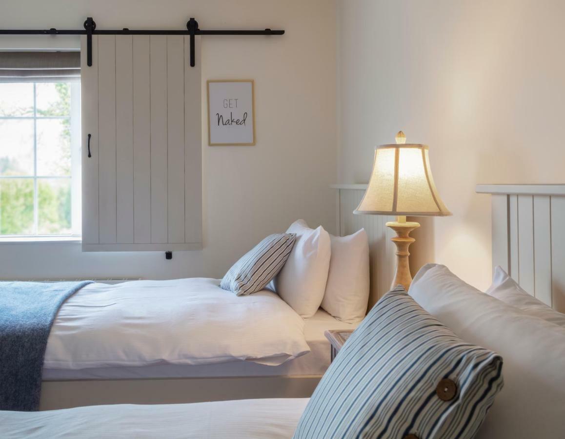 The Happy Pig Hotel Kenmare Eksteriør billede
