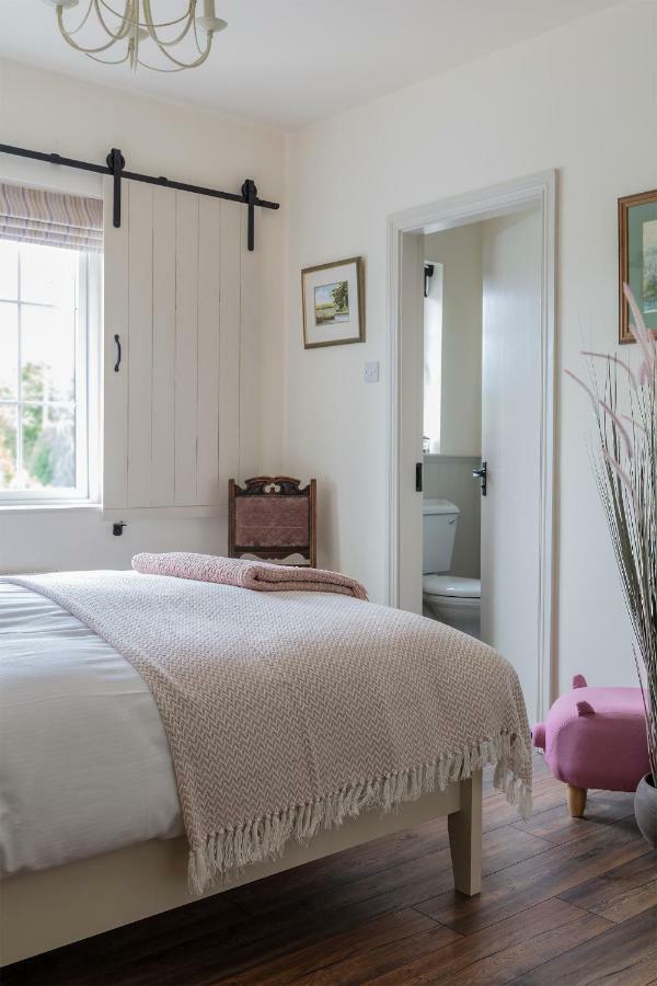 The Happy Pig Hotel Kenmare Eksteriør billede